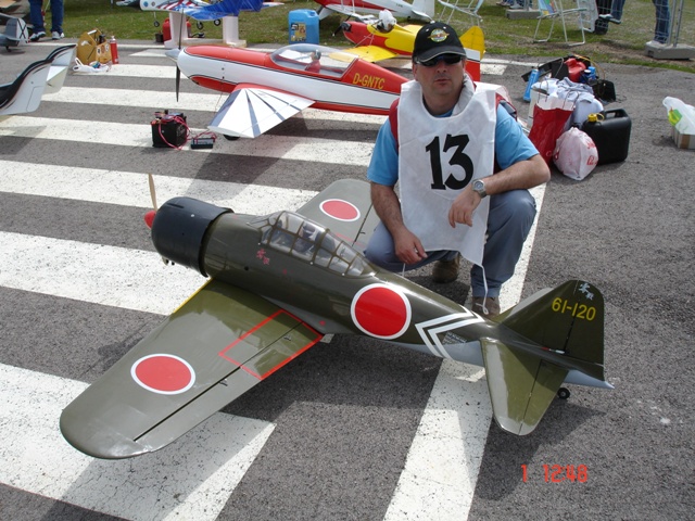 Download B06000440 (640Wx480H)